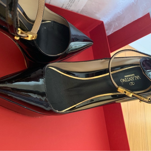 Valentino 165MM TAN-GO POINTED patent leather pumps. - Picture 3 of 13